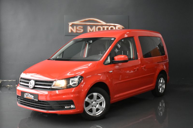 VOLKSWAGEN CADDY  KOMBI 5 PLAZAS 2.0 TDI 102CV TRENDLINE - UNICO PROPIETARIO - IVA DEDUCIBLE