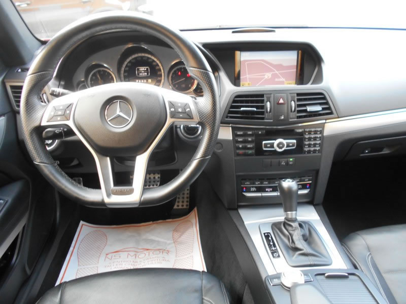 MERCEDES-BENZ CLASE E COUPE 300 CGI AMG