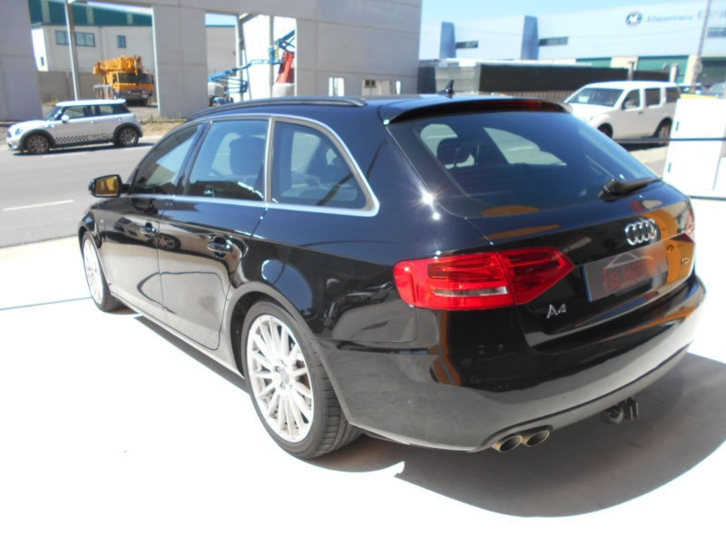 AUDI A4 2.0 TDI 170 SLINE