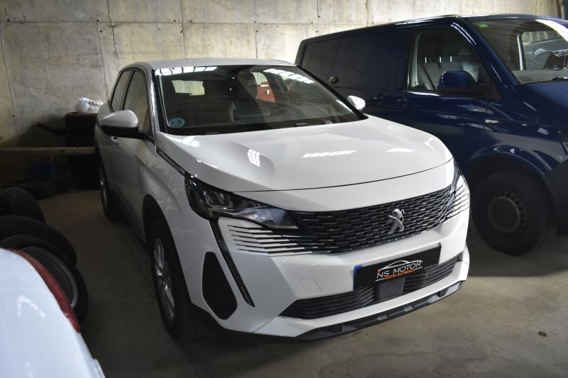 PEUGEOT 3008 1.5 HDI 130CV ACTIVE PACK - NACIONAL - UNICO PROPIETARIO - IVA DEDUCIBLE