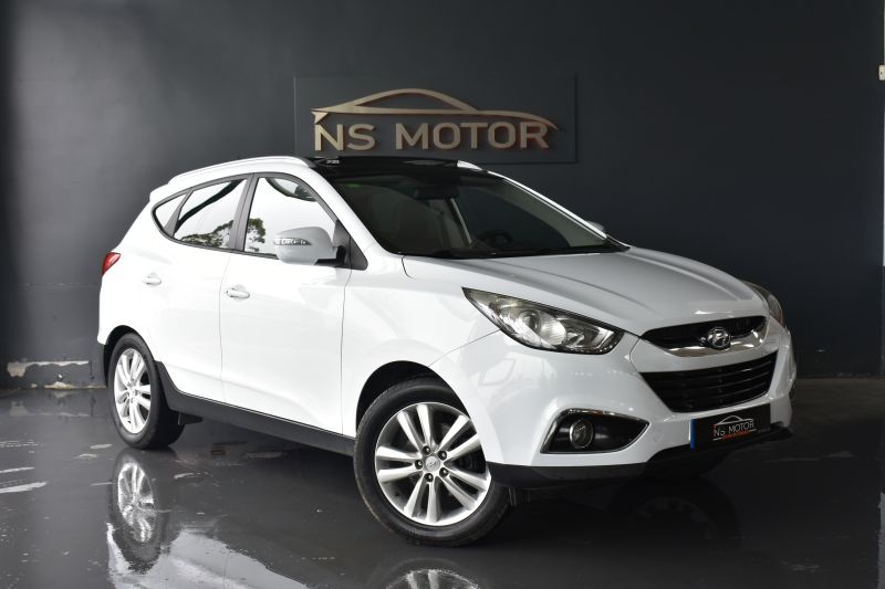 HYUNDAI IX35 2.0 CRDI 136CV 4X4 SKY - NACIONAL - UNICO PROPIETARIO - IVA DEDUCIBLE 