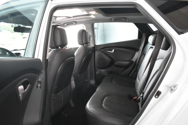 HYUNDAI IX35 2.0 CRDI 136CV 4X4 SKY - NACIONAL - UNICO PROPIETARIO - IVA DEDUCIBLE 