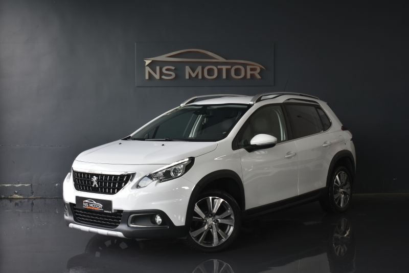 PEUGEOT 2008 ALLURE 1.5 BLUEHDI 100CV - NACIONAL - UNICO PROPIETARIO - IVA DEDUCIBLE