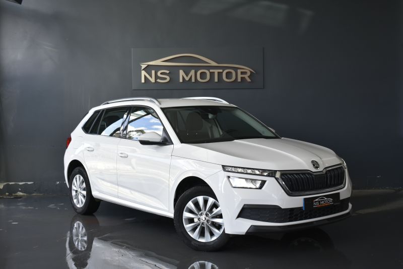 SKODA KAMIQ  1.0 TSI 110CV DSG AMBITION NACIONAL - UNICO PROPIETARIO - IVA DEDUCIBLE 