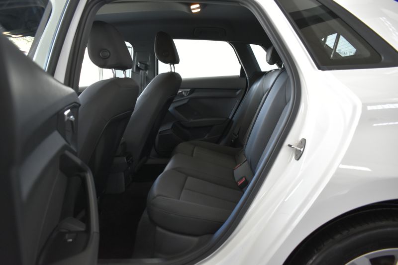 AUDI A3 SPORTBACK 1.5 35 TFSI 150CV AUDI A3 SPORTBACK 1.5 35 TFSI 150CV