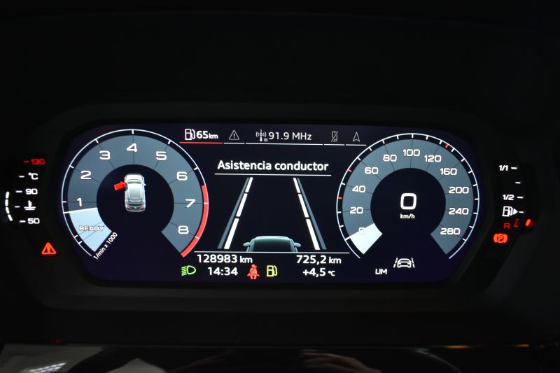 AUDI A3 SPORTBACK 1.5 35 TFSI 150CV AUDI A3 SPORTBACK 1.5 35 TFSI 150CV