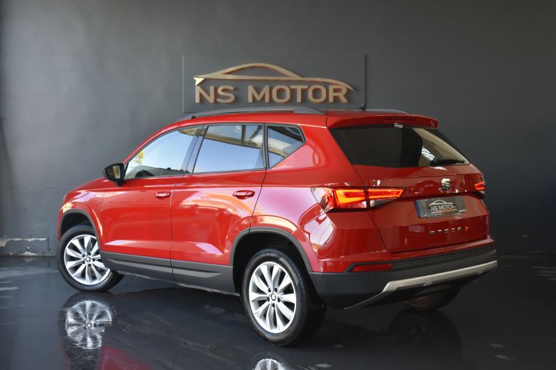 SEAT ATECA 1.6 TDI 115CV 6 VEL STYLE GO NACIONAL - UNICO PROPIETARIO - IVA DEDUCIBLE
