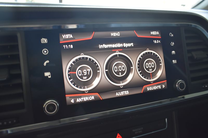 SEAT ATECA 1.6 TDI 115CV 6 VEL STYLE GO NACIONAL - UNICO PROPIETARIO - IVA DEDUCIBLE