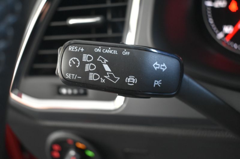 SEAT ATECA 1.6 TDI 115CV 6 VEL STYLE GO NACIONAL - UNICO PROPIETARIO - IVA DEDUCIBLE