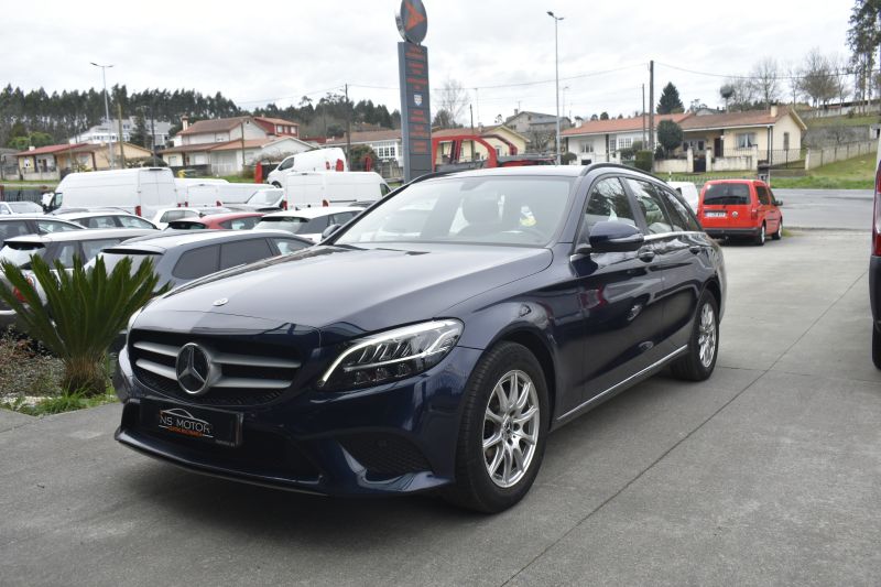 MERCEDES-BENZ CLASE C 200D BUSINESS 160CV