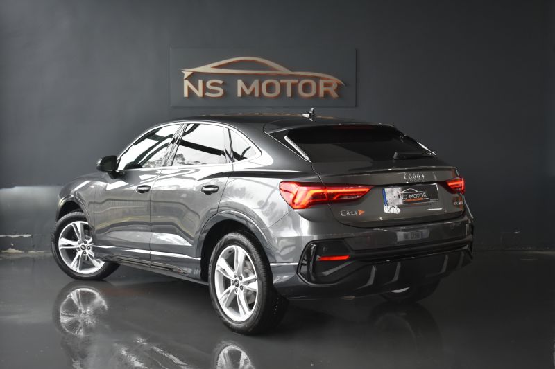 AUDI Q3 SPORTBACK S LINE 35 TDI 150 CV S TRONIC AUDI Q3 SPORTBACK S LINE 35 TDI 150 CV S TRONIC