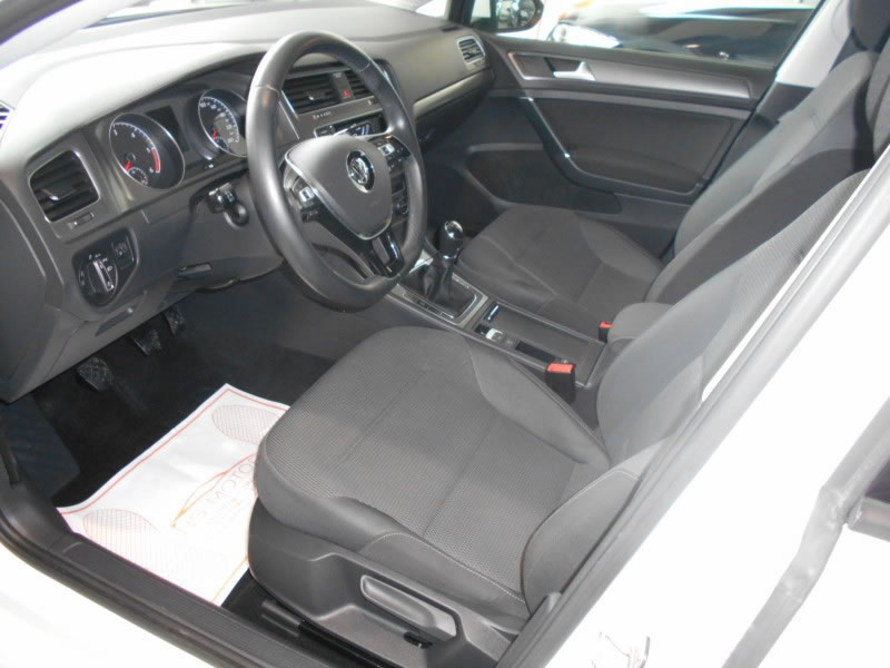 VOLKSWAGEN GOLF VII 1.6 TDI 105