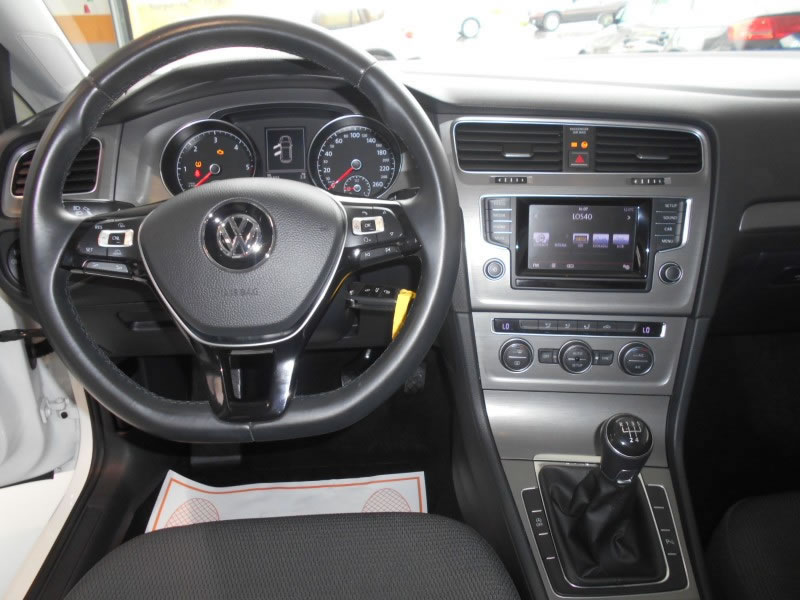 VOLKSWAGEN GOLF VII 1.6 TDI 105