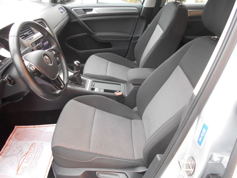 VOLKSWAGEN GOLF VII 1.6 TDI 105 NAVI