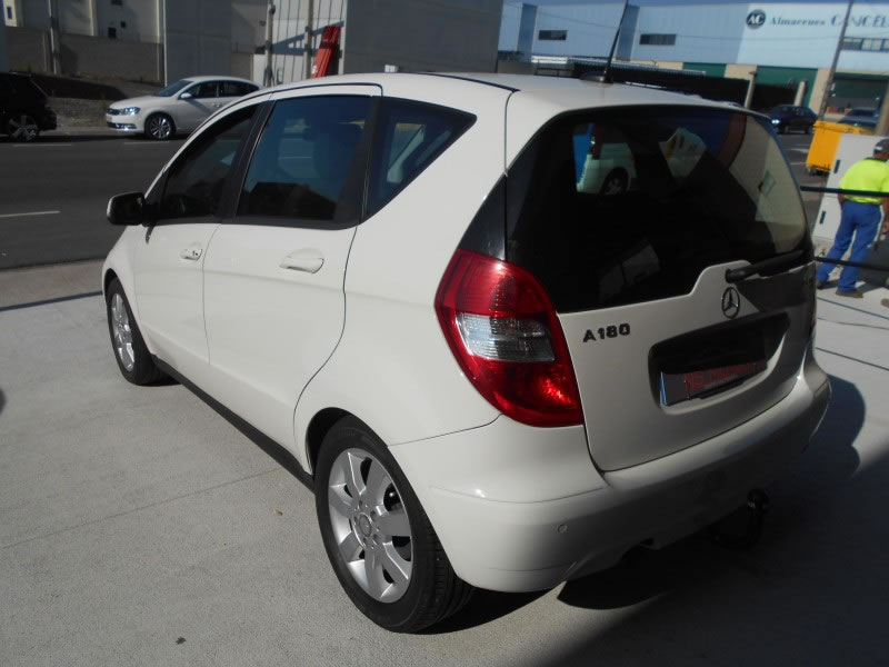 MERCEDES-BENZ CLASE A  180 CDI