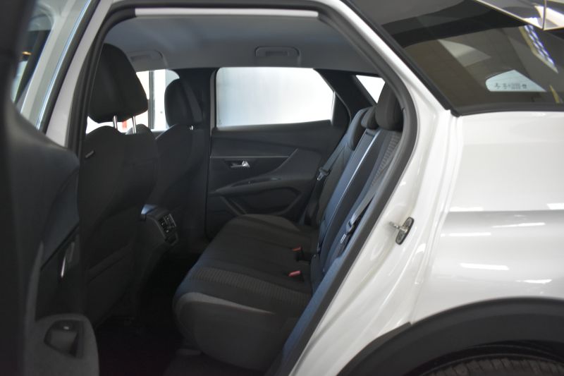 PEUGEOT 3008 1.5 HDI 130CV ACTIVE PACK