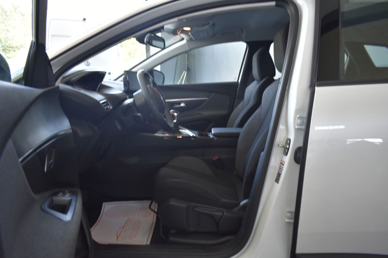 PEUGEOT 3008 1.5 HDI 130CV ACTIVE PACK