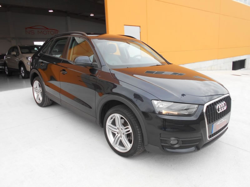 AUDI Q3 2.0 TDI 140 AMBITION-NAVI