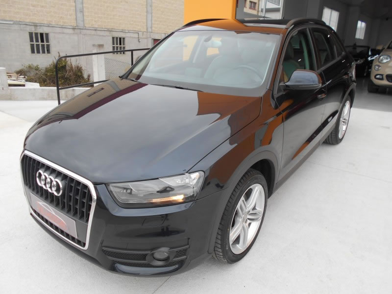 AUDI Q3 2.0 TDI 140 AMBITION-NAVI