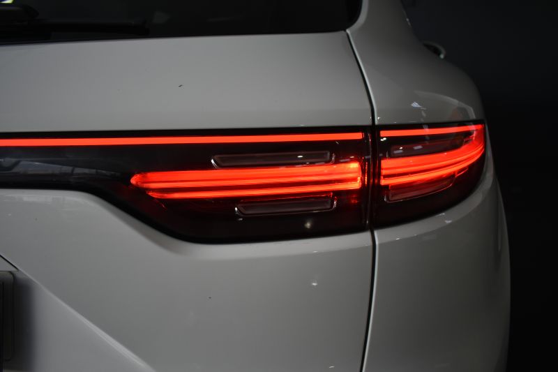 PORSCHE CAYENNE 340CV