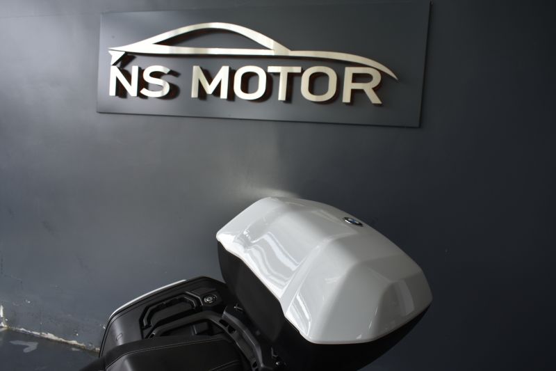 BMW S1000XR 165CV PACK M FULL NACIONAL BMW S1000XR 165CV PACK M FULL NACIONAL