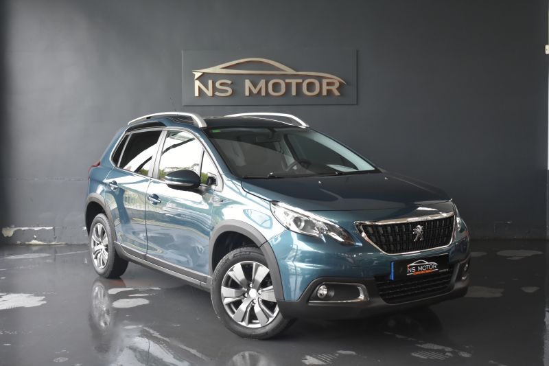 PEUGEOT 2008 SIGNATURE 1.5 BLUEHDI 100CV