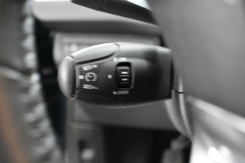 PEUGEOT 2008 SIGNATURE 1.5 BLUEHDI 100CV