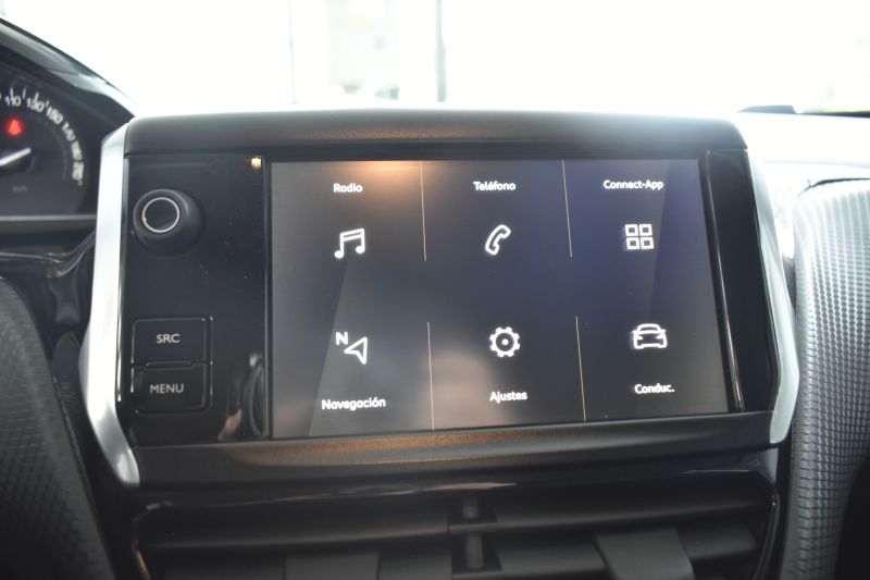 PEUGEOT 2008 SIGNATURE 1.5 BLUEHDI 100CV