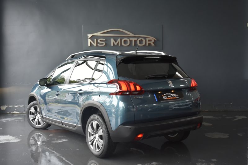 PEUGEOT 2008 SIGNATURE 1.5 BLUEHDI 100CV