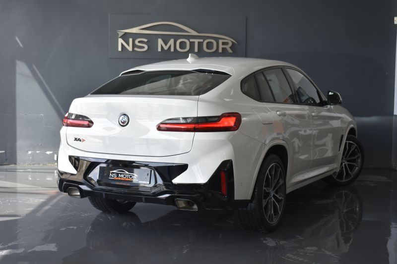 BMW X4 XDRIVE 20D PACK M BMW X4 XDRIVE 20D PACK M
