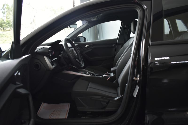 AUDI A3 SPORTBACK 30 TFSI 110 CV S TRONIC S LINE
