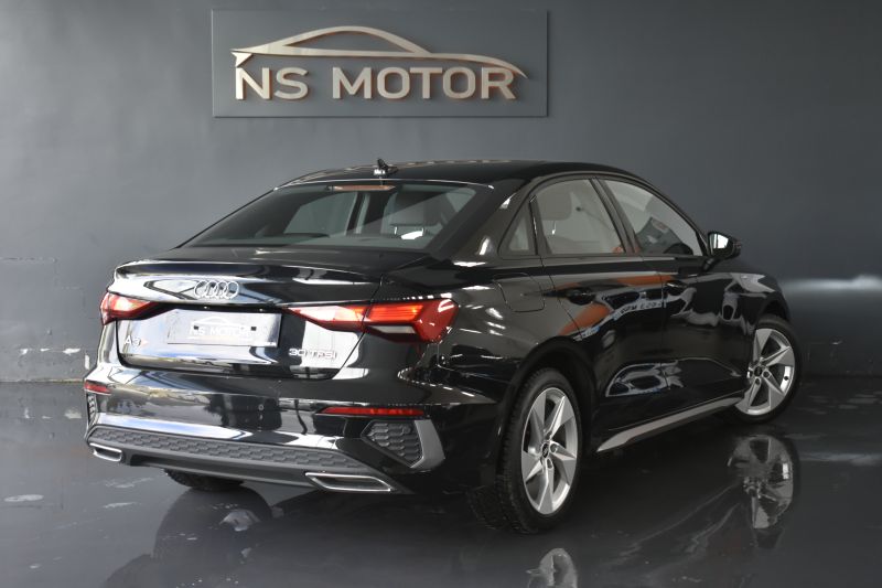AUDI A3 SEDAN 30 TFSI 110 CV S TRONIC S LINE