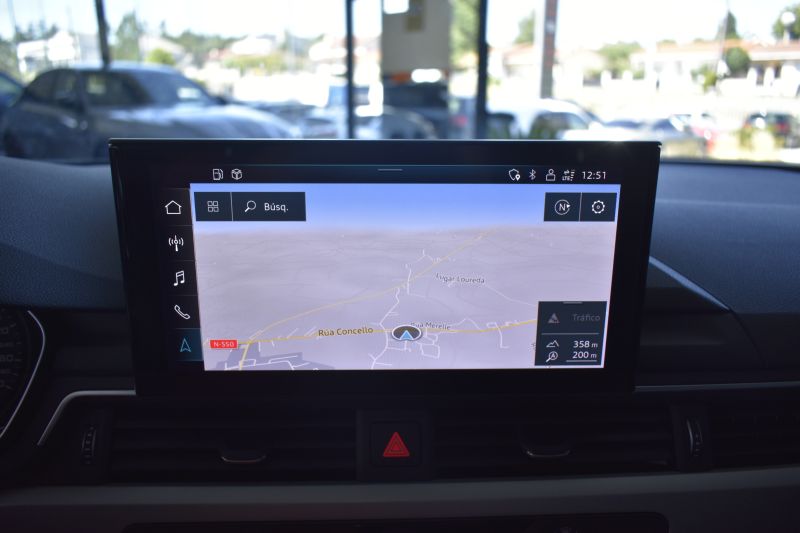 AUDI A4   AVANT 30 TDI 2.0 136CV STRONIC BUSINESS EDITION 