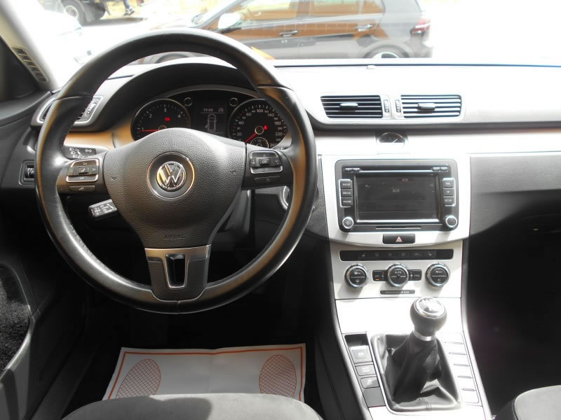 VOLKSWAGEN PASSAT  2.0 TDI 140 HIGHLINE FULL LEDS