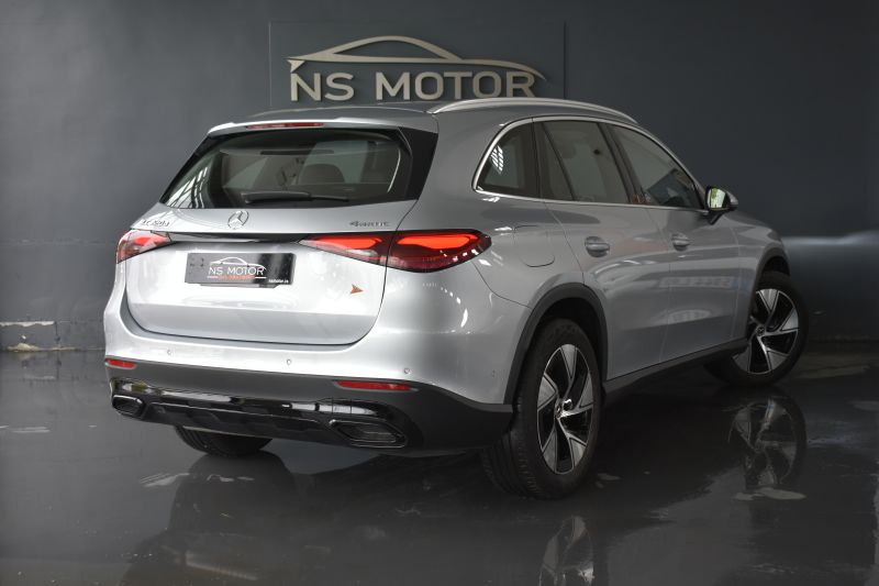 MERCEDES-BENZ GLC 220D 4MATIC AT9