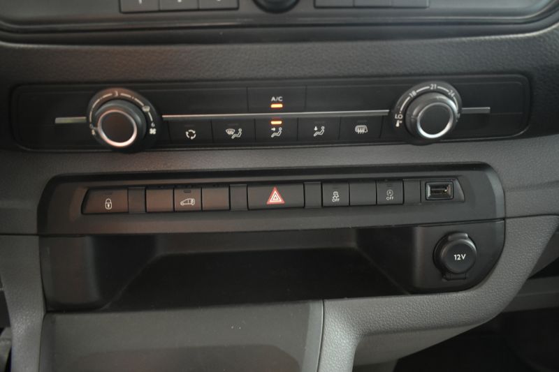 PEUGEOT EXPERT FURGON 1.5 BLUEHDI 120CV