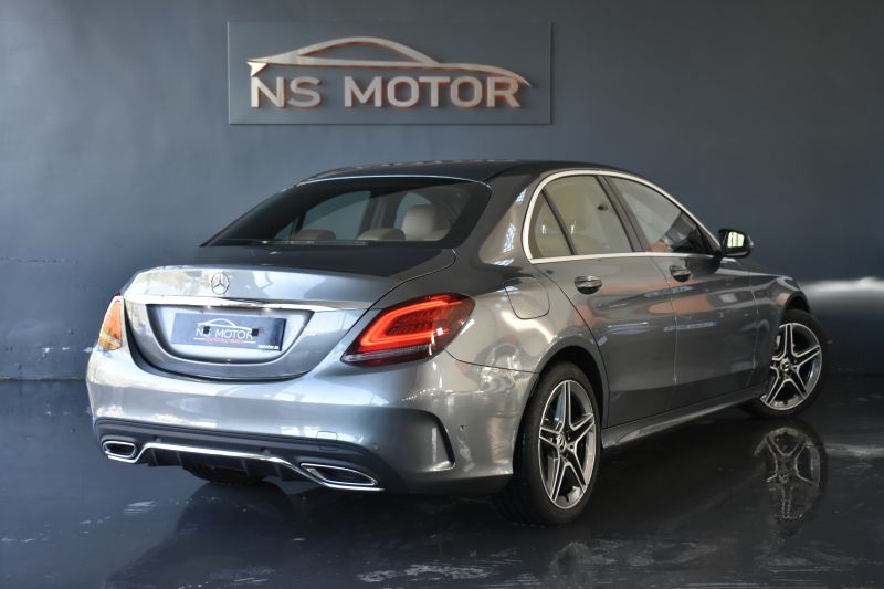 MERCEDES-BENZ CLASE C 200D AMG 160CV