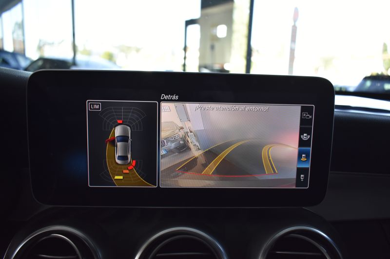 MERCEDES-BENZ CLASE C 200D AMG 160CV