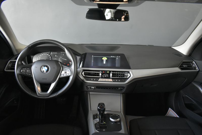 BMW SERIE 3  TOURING G21 318D AUTOMATICO 136CV
