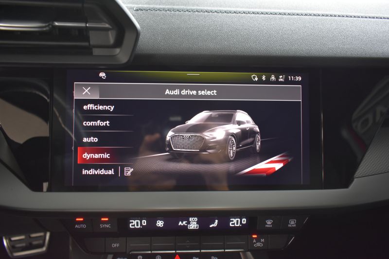 AUDI A3 SPORTBACK 35 TDI 2.0 150CV STRONIC SLINE AUDI A3 SPORTBACK 35 TDI 2.0 150CV STRONIC SLINE