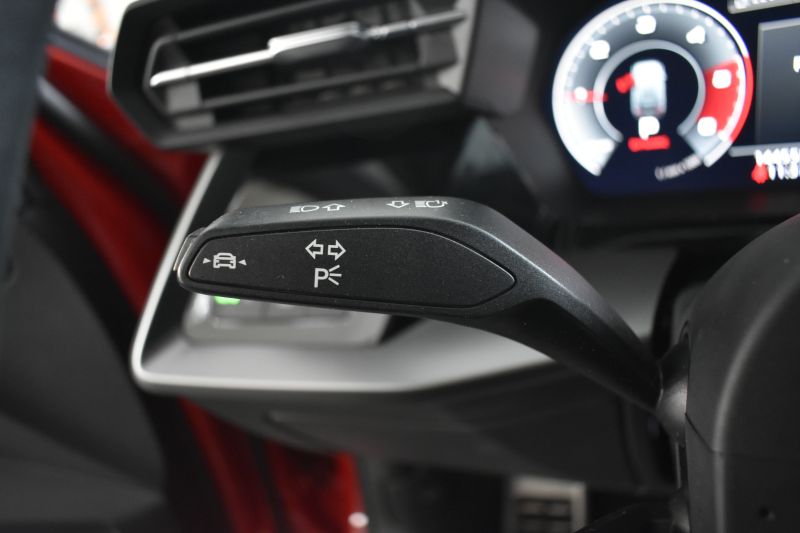 AUDI A3 SPORTBACK 35 TDI 2.0 150CV STRONIC SLINE AUDI A3 SPORTBACK 35 TDI 2.0 150CV STRONIC SLINE