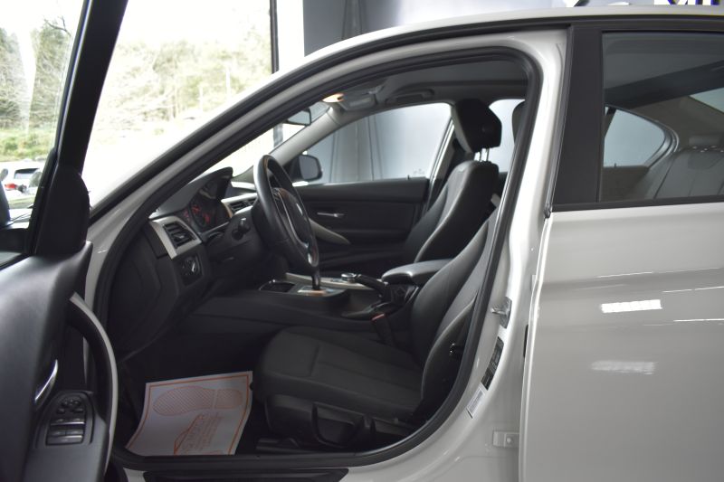 BMW SERIE 3 F30 318D AUTOMATICO 150CV