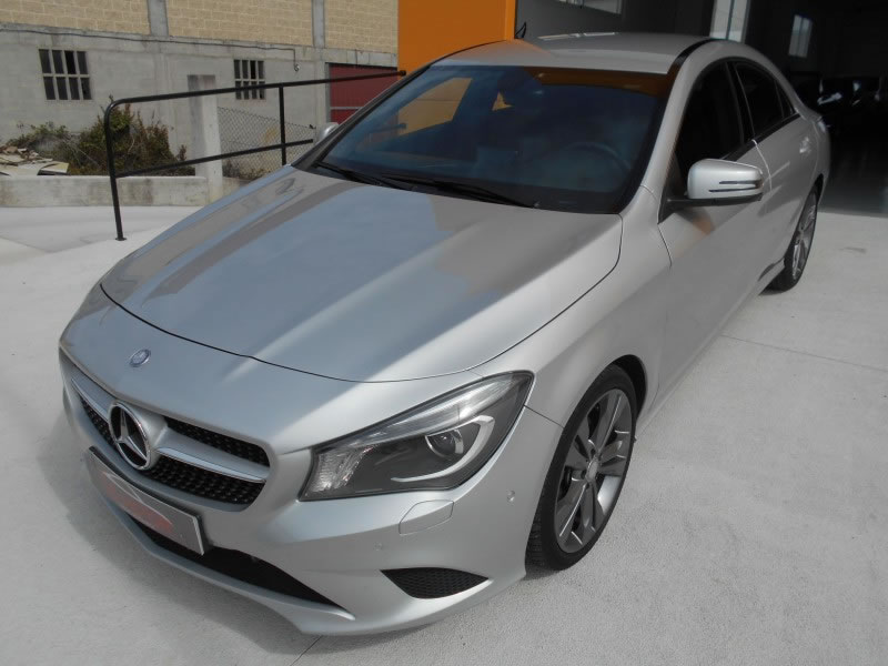 MERCEDES-BENZ CLASE Cla  CLA 220 AVANTGARDE NAVI BIXENON FULL