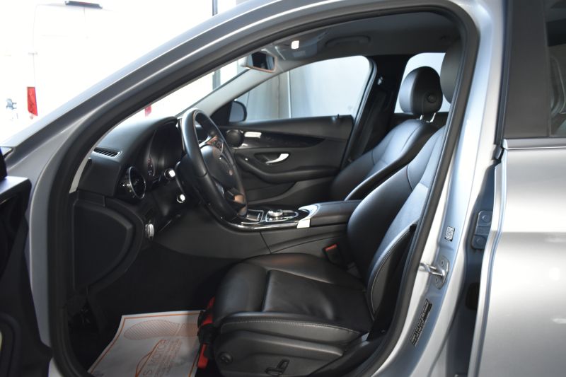 MERCEDES-BENZ CLASE C ESTATE 200D 2.2 136CV BUSINESS MERCEDES-BENZ CLASE C ESTATE 200D 2.2 136CV BUSINESS