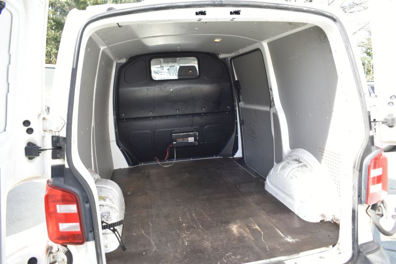 VOLKSWAGEN TRANSPORTER FURGON 2.0 TDI 102CV BMT