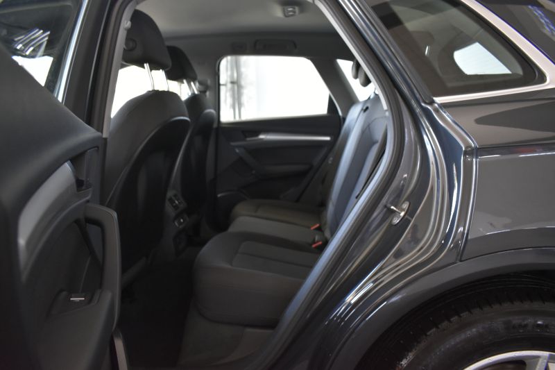 AUDI Q5 DESIGN 35 TDI 2.0 165CV AT7