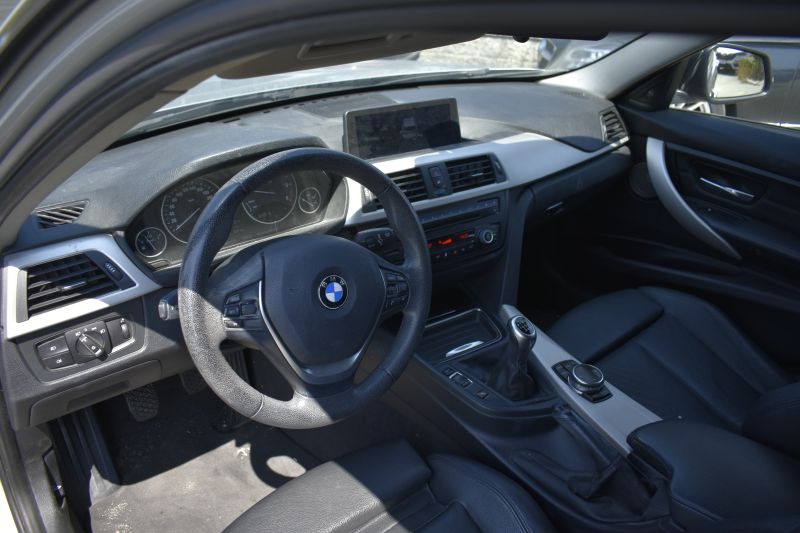 BMW SERIE 3 318D TOURING 140CV