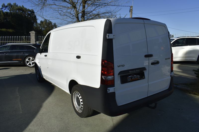 MERCEDES-BENZ VITO  144 CDI LARGA 2.143 136CV