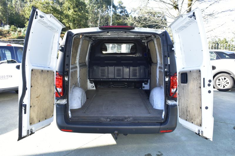 MERCEDES-BENZ VITO  144 CDI LARGA 2.143 136CV