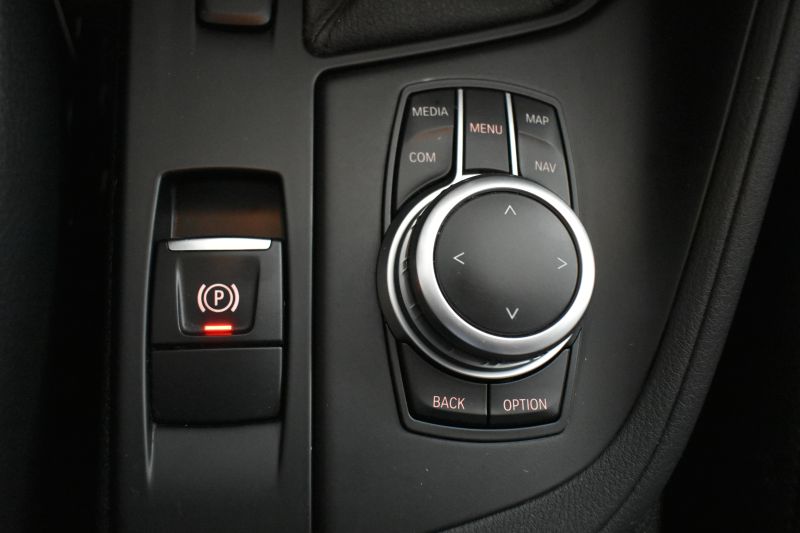 BMW X1 SDRIVE 18DA 136CV